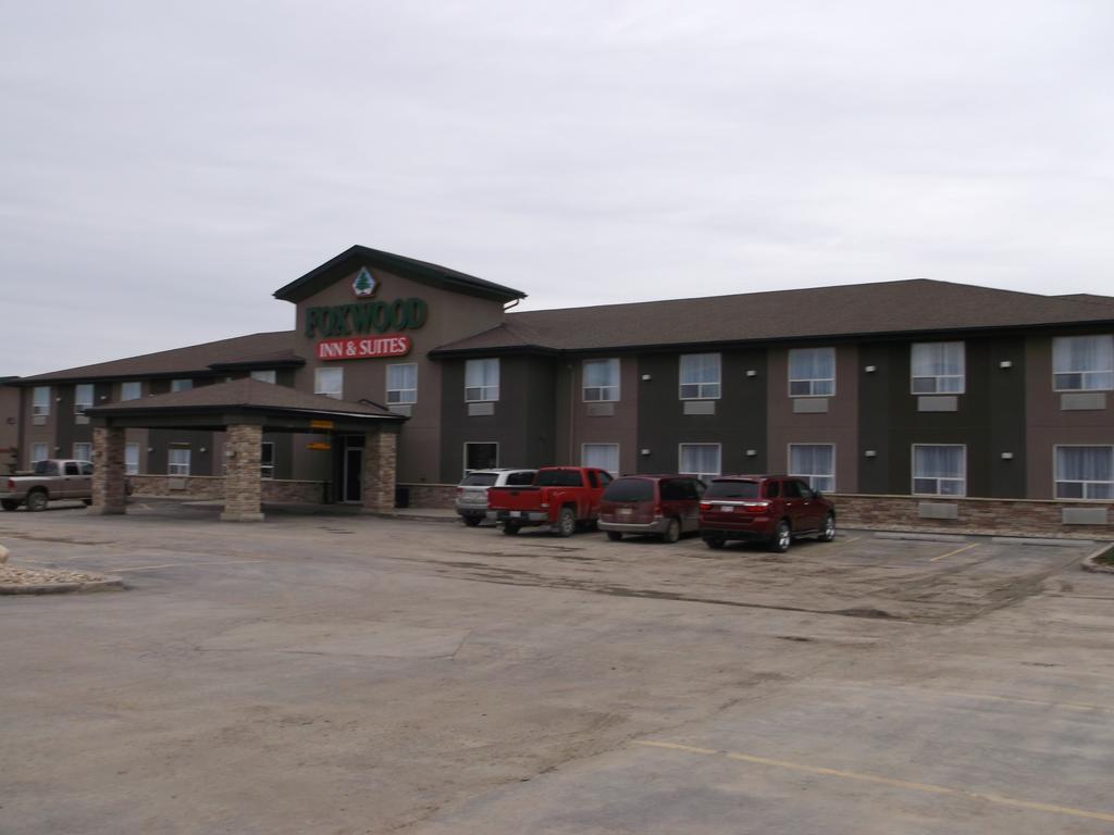 Foxwood Inn And Suites Fox Creek Exterior photo